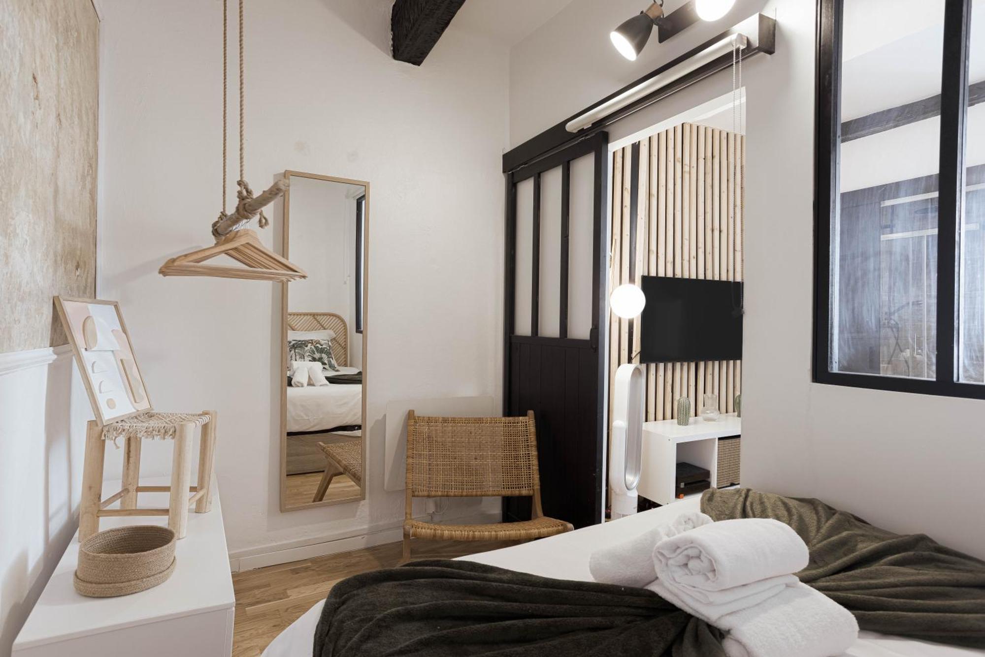 Charme Du Suquet - 12mn Du Palais&plage, Cosy, Neuf Apartment *
